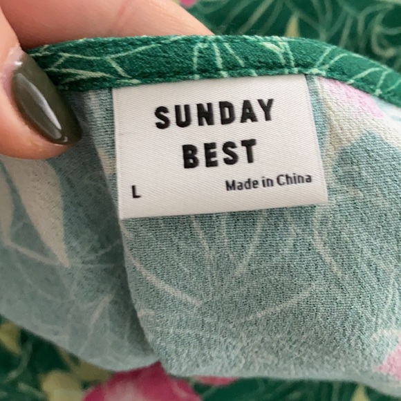 Aritzia Sunday Best New Cropped Tie-Front Blouse - Picture 6 of 6